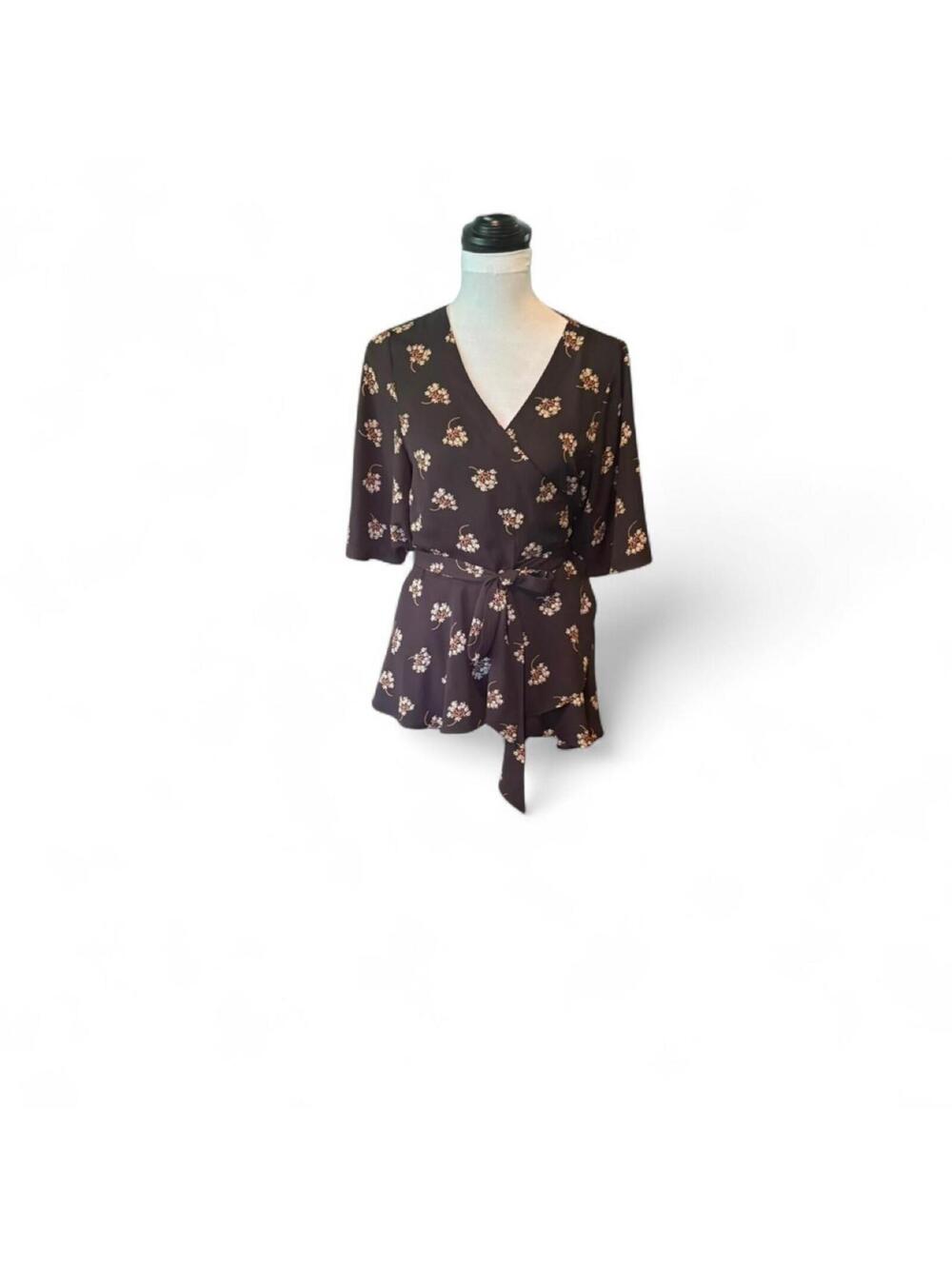 LOFT black floral wrap blouse with tie waist and flutter sleeves   Size  M